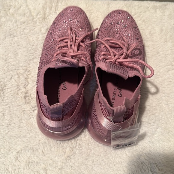 Girls rhinestone sneakers, Sincerely Jules, color-pink, Size 3, New with… - Picture 3 of 6
